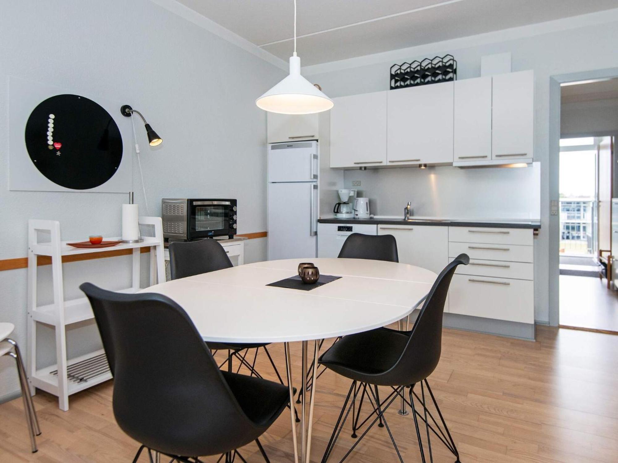 4 Person Holiday Home On A Holiday Park In Glesborg Екстериор снимка